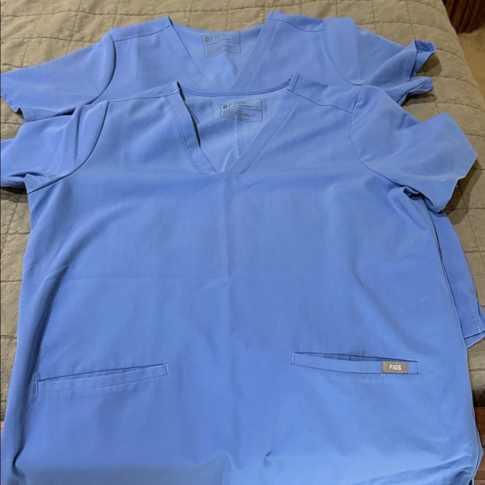 Figs Ceil Blue V-Neck Scrub Tops with pockets